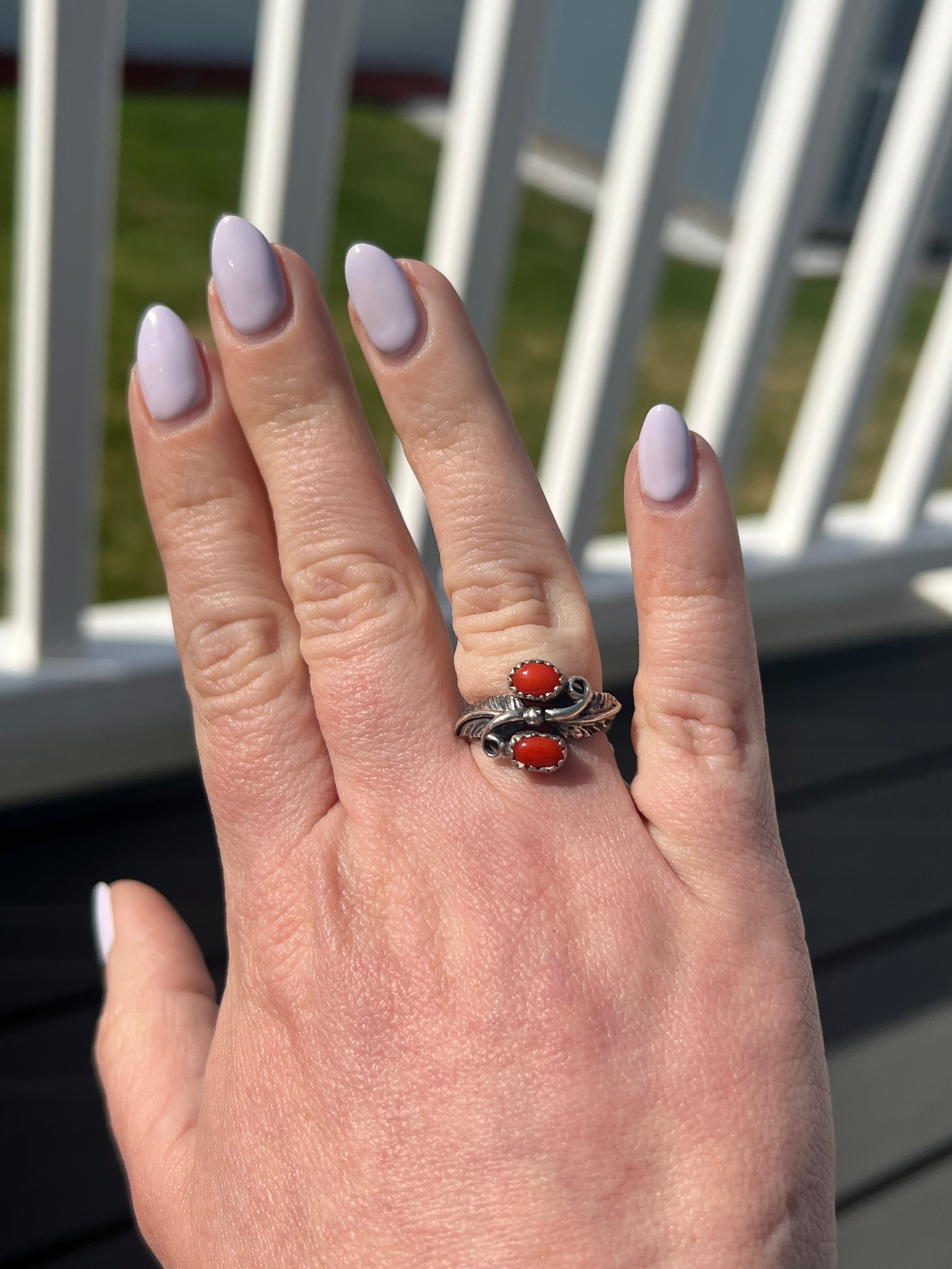 Corral Leaf Ring