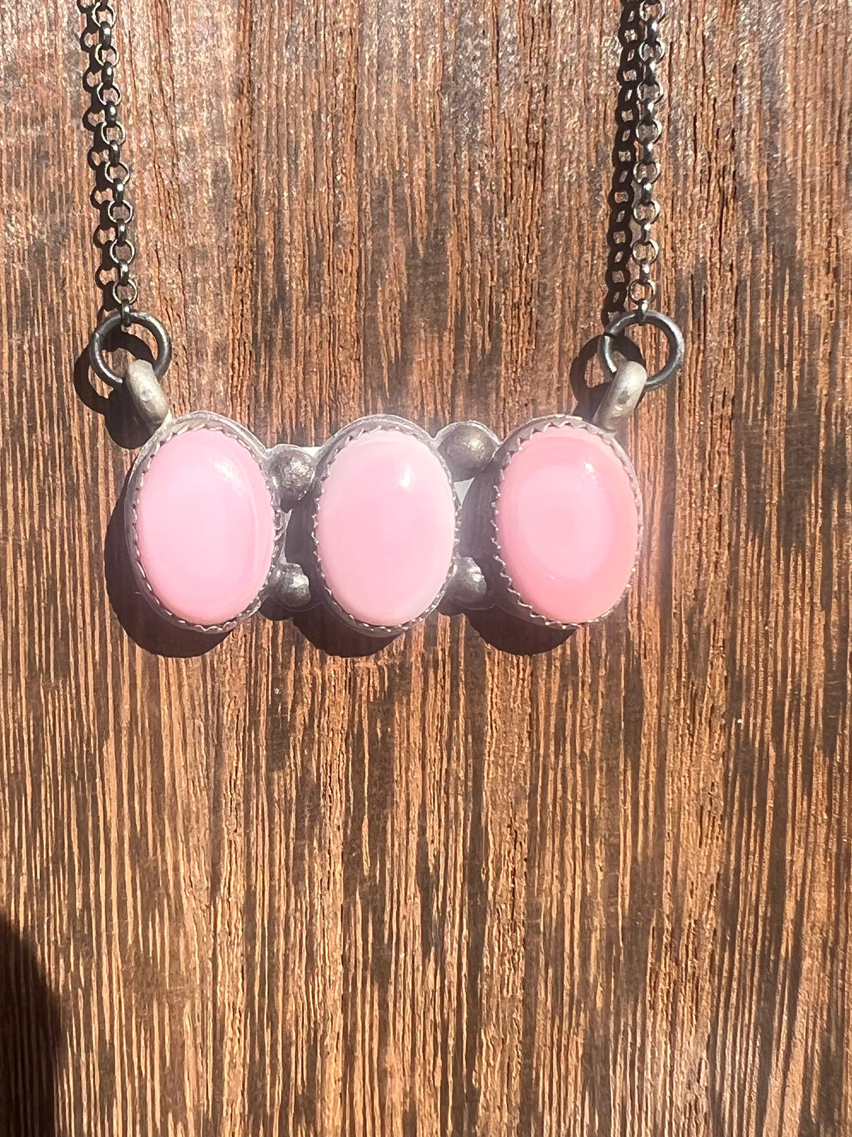 3 Dot Pink Conch Necklace